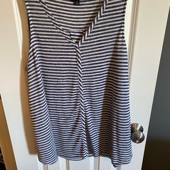 Torrid Tank Top - Picture 3 of 6